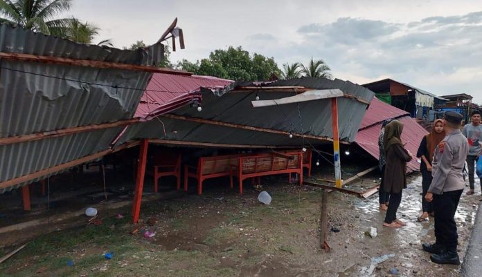 Angin Kencang Simpang Rangkaya
