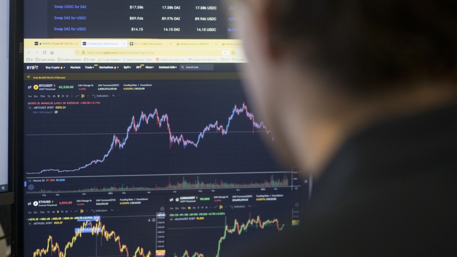 Bitcoin Naik 13 Persen dalam Seminggu