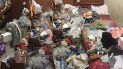 Hoarding Disorder Kamar Kos Penuh Sampah