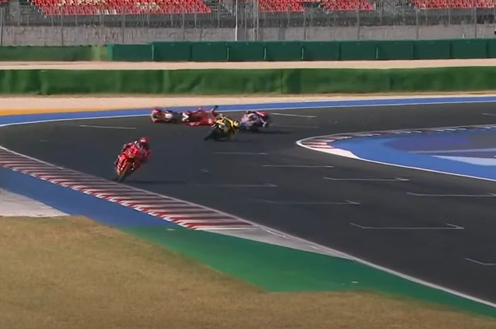 Marc Marquez dan Nicolo Bulega