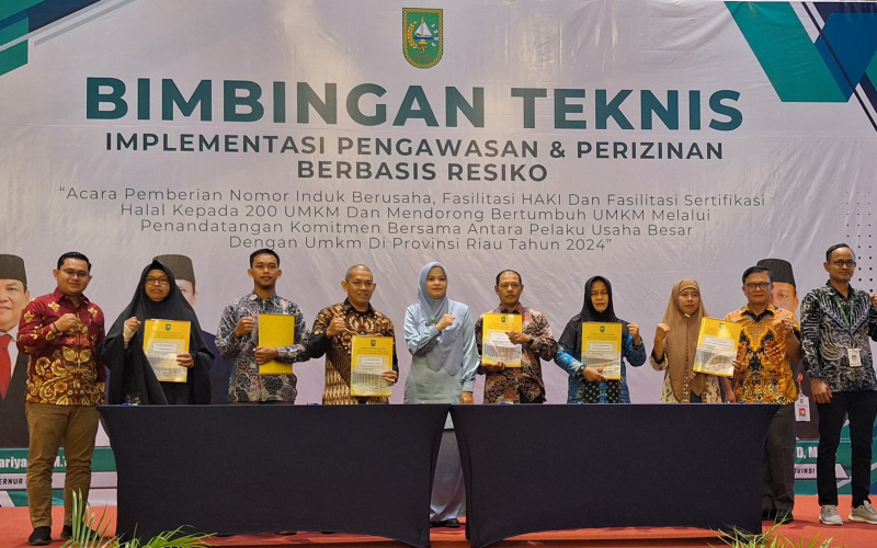 Apical Dumai Terima Penghargaan Kemitraan UMKM dari Pemprov Riau