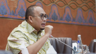 Biodata Andre Rosiade