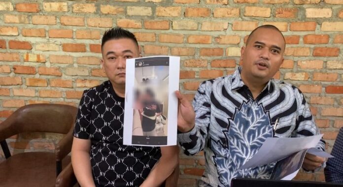 Bukti Istri Trisno Selingkuh dengan Pria Lain