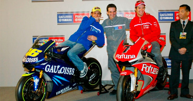 Carlos Checa dan Valentino Rossi