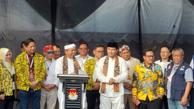 Dedi Mulyadi dan Erwan Setiawan Daftar ke KPU