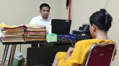 Ibu Muda di Sidrap Berhubungan Intim
