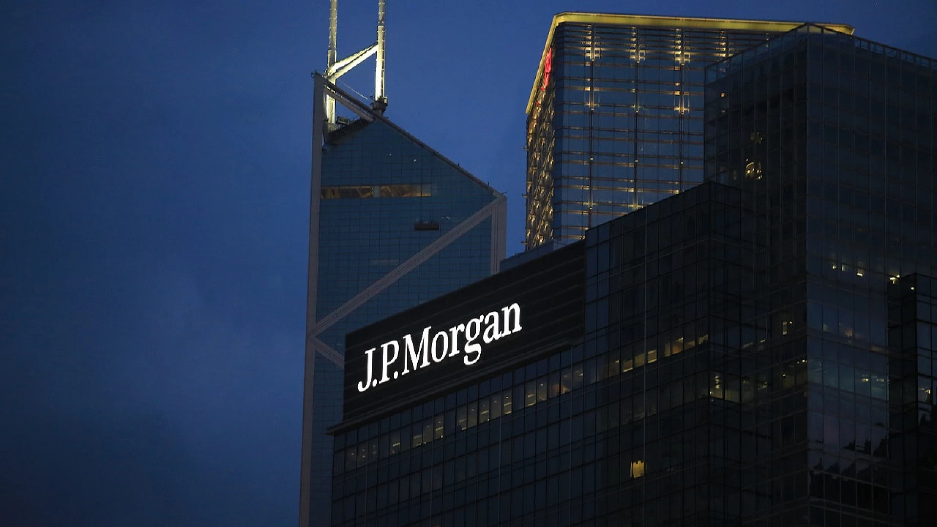 JPMorgan Naikkan Prediksi Resesi AS