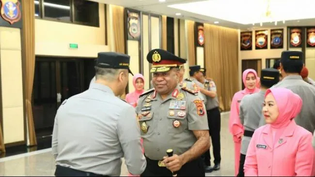 Kapolda Papua Mathius Fakhiri