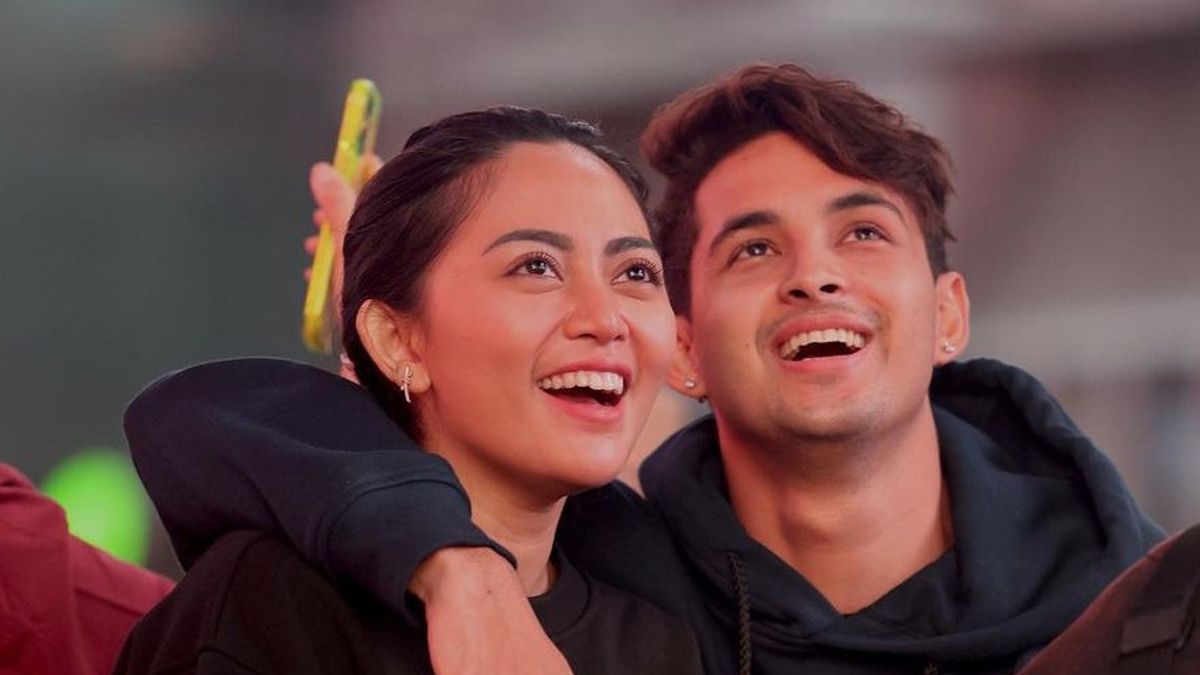 Rachel Vennya dan Salim Nauderer Saling Unfollow