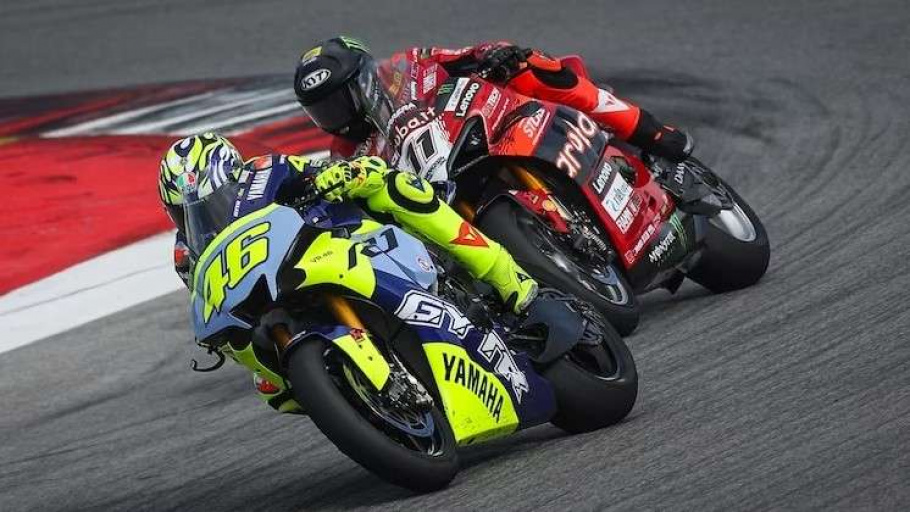 Valentino Rossi Beraksi di Tes Misano 2024