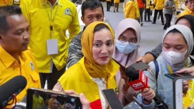 Wanda Hamidah Golkar