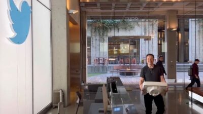 X Tutup Kantor di Brasil