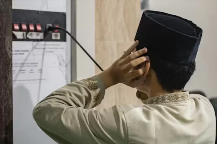 Azan Maghrib Running Text