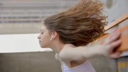 Cara Merawat Earphone