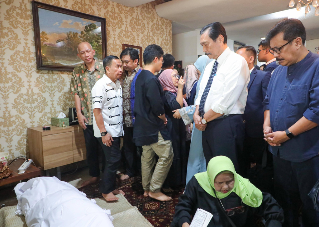 Faisal Basri Meninggal Dunia