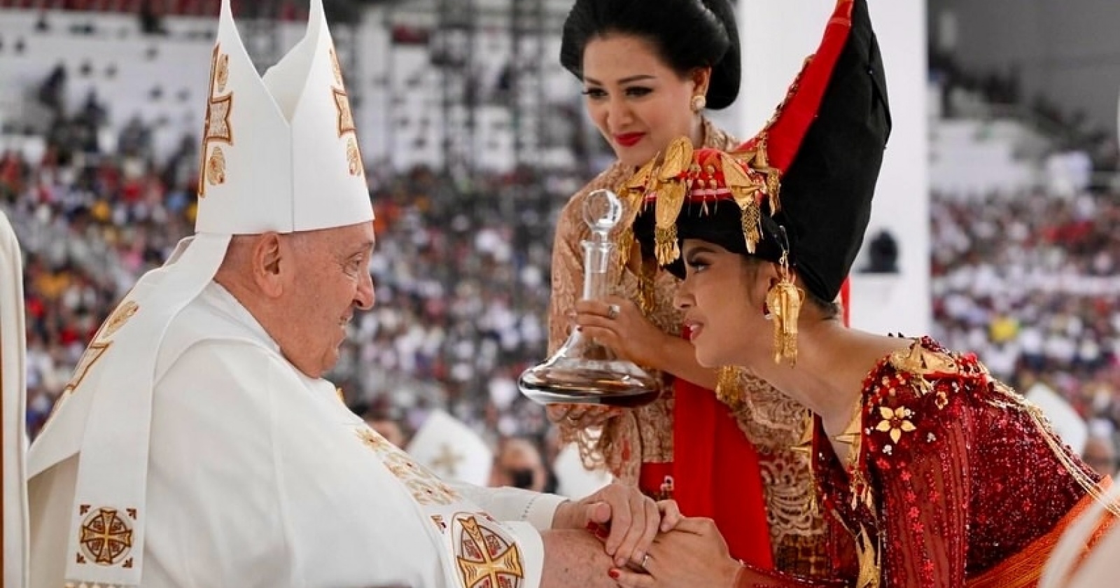 Lyodra Ginting Cerita Pengalaman Berhadapan dengan Paus Fransiskus