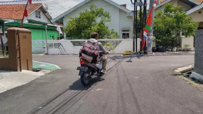 Mitos Rumah Tusuk Sate