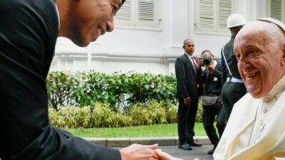 Paus Fransiskus Bagikan Momen Kunjungan Kenegaraan ke Indonesia di Instagram