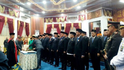 Pelantikan 35 Anggota DPRD Dumai