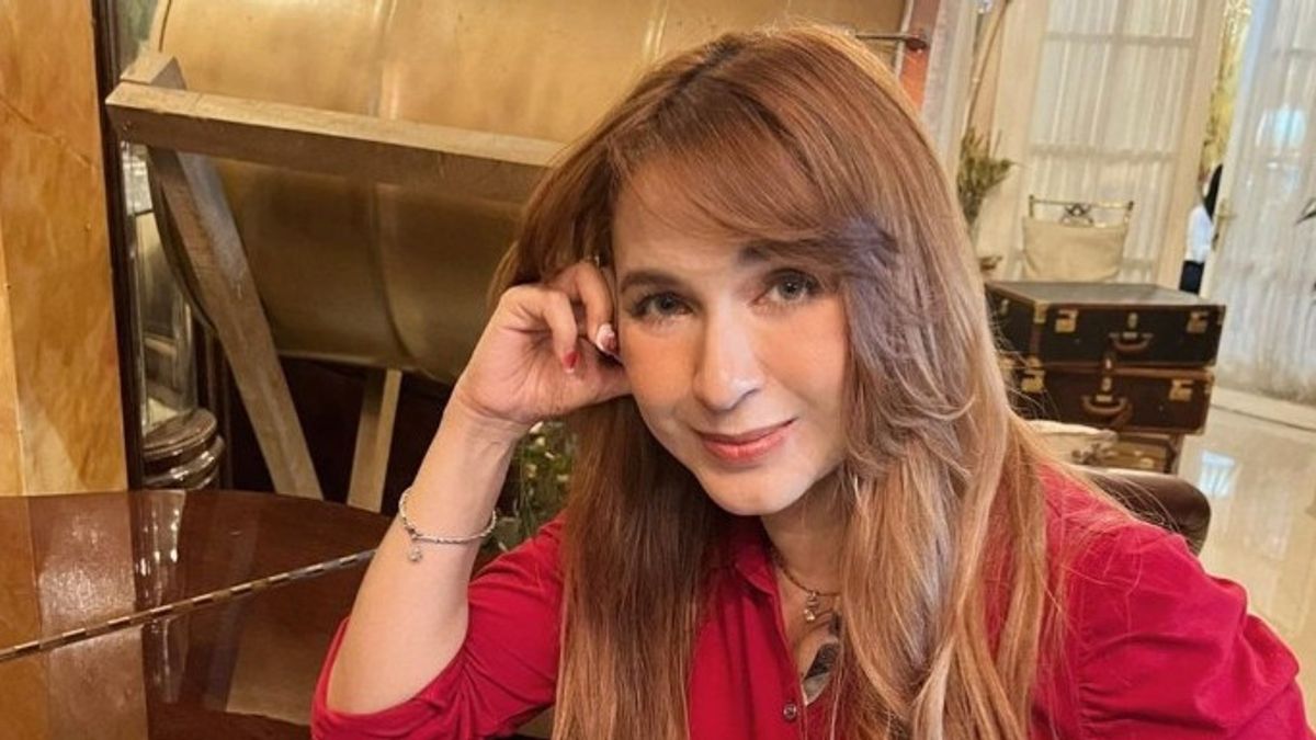 Puput Novel Meninggal Dunia