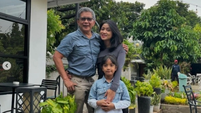 Salsabila Syaira Rocky Gerung