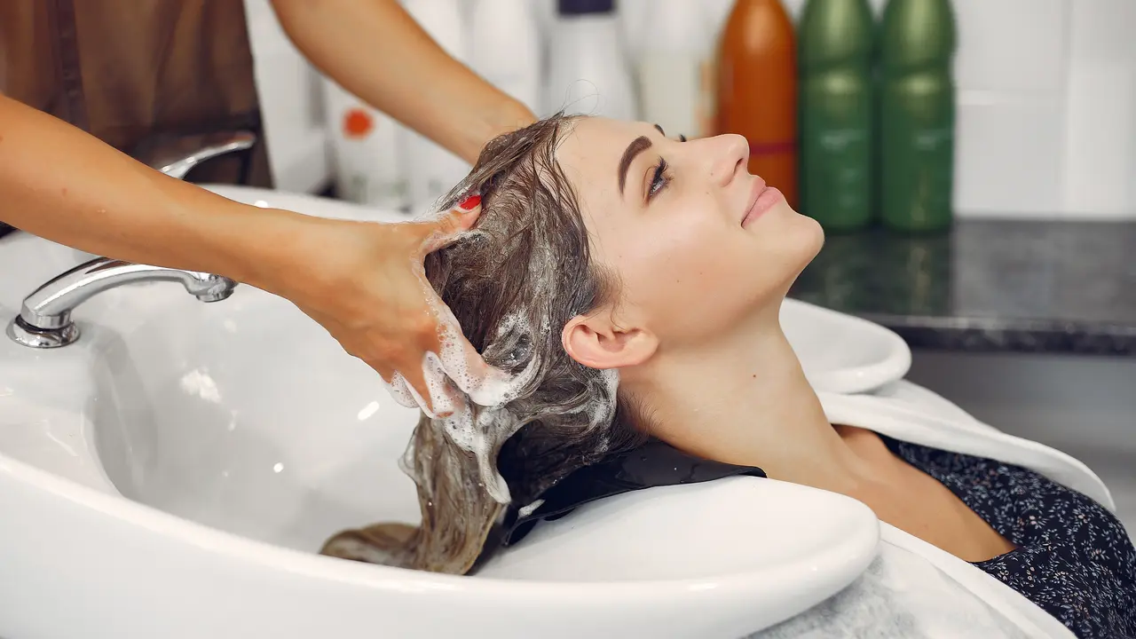Shampoo untuk Kulit Kepala Gatal
