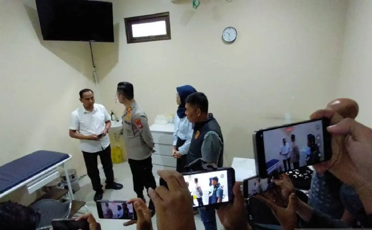 Video Viral Dokter Kandungan