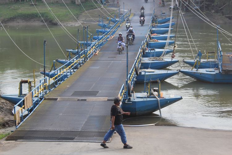 Jembatan Haji Endang Karawang